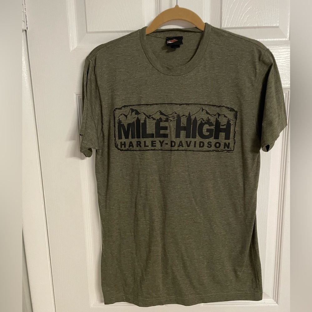 Harley Davidson T-Shirt size M Mile High olive green great condition